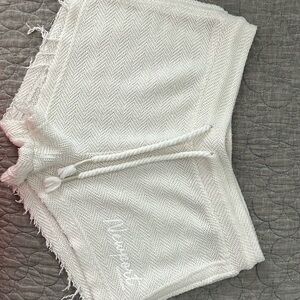 Ocean Drive shorts size M NWOT